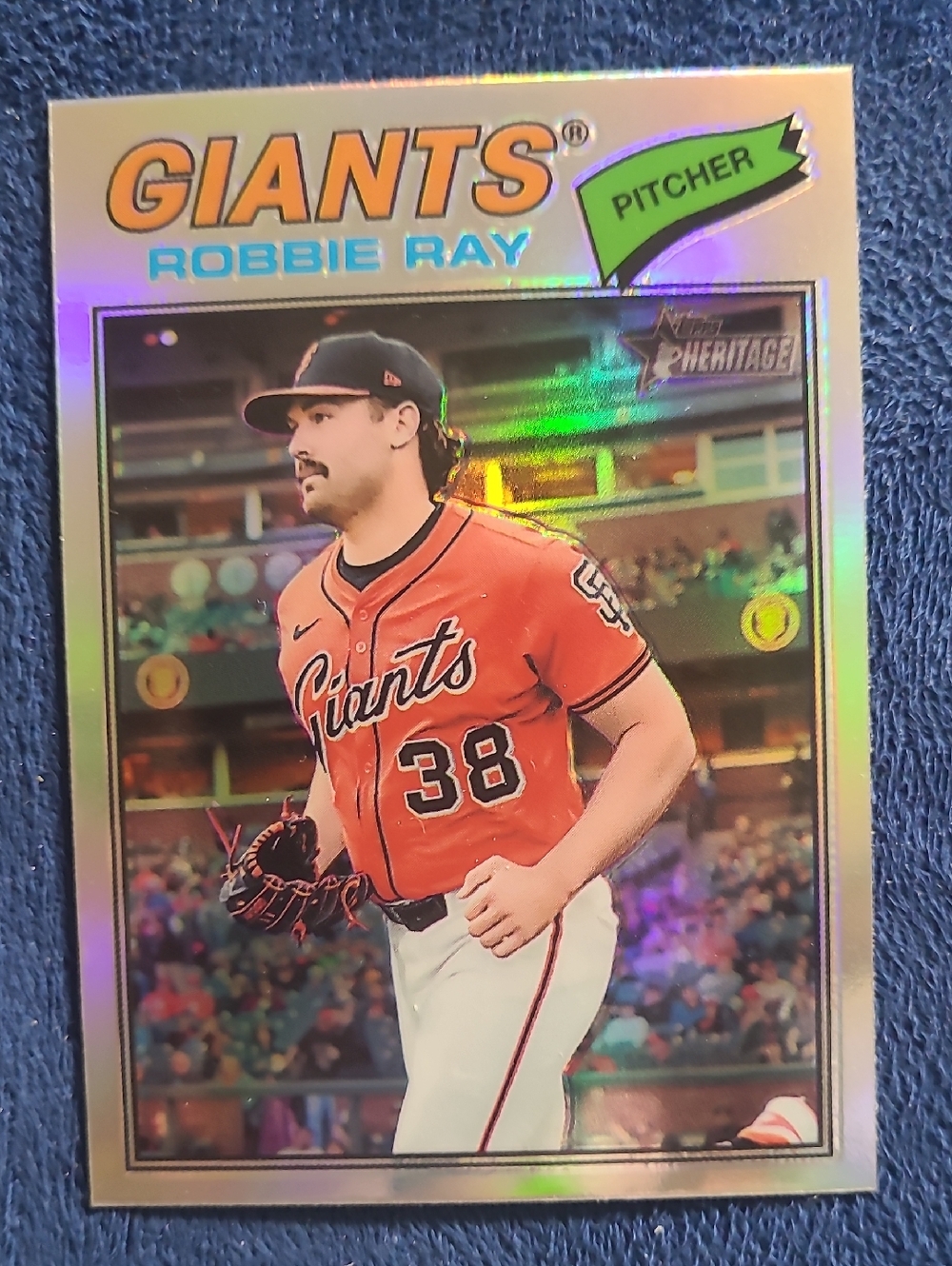 Giants Robbie Ray Baseball Card - 2026 Topps Herirage Chrome Refractor